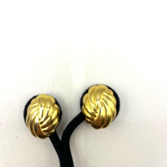 Trifari Gold Swirl Stud Clip on Earrings - Picture 2 of 11